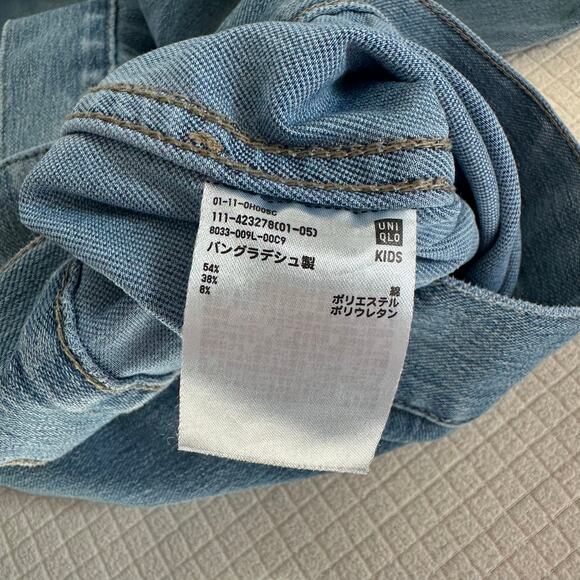 Uniqlo Japan Kids Unisex Denim Jacket Madium Wash Size 140 CM/ US 8-10 - Picture 9 of 10